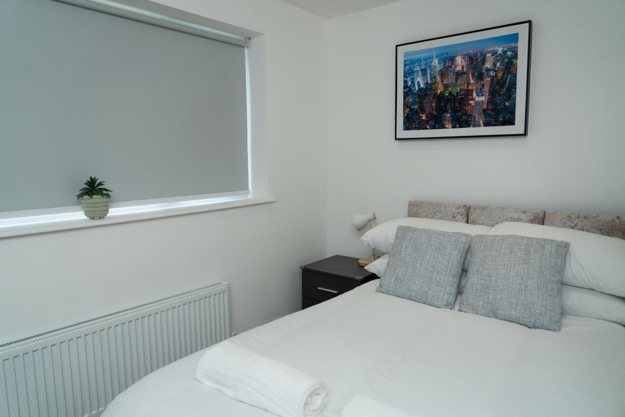 Double Bedroom Near Etihad And Coop Live With Free Parking, Shared Kitchen & Bathroom - Including Free 1-Hour Early Check-In Or Late Check-Out For Bookings Until July Manchester Exterior foto